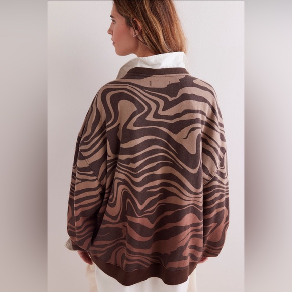 Free People Printed Classic Oversized Crewneck - Picture 2 of 8